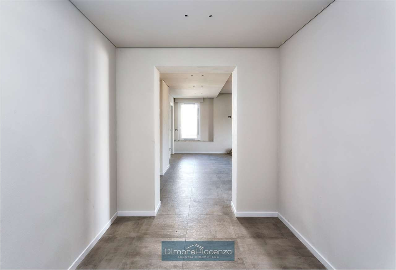 imm_6096-20231122145117-1280