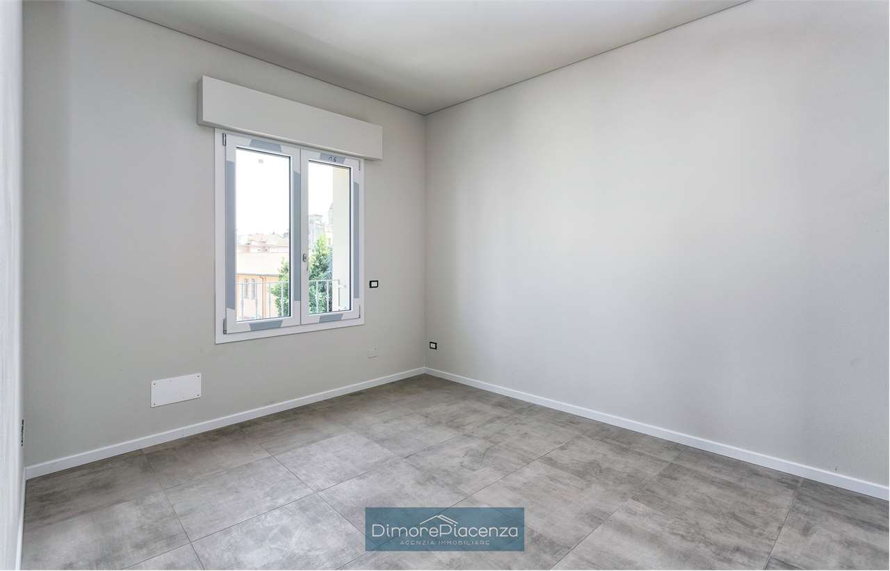 imm_6099-20231122145126-1280