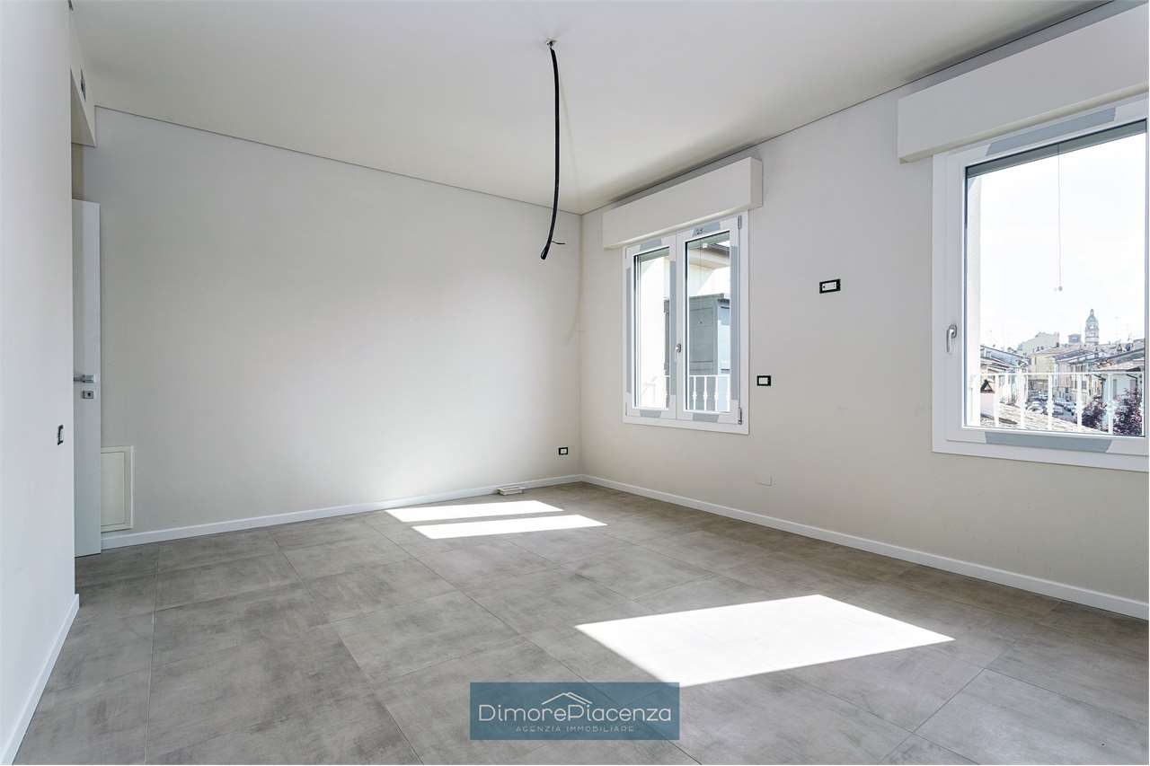 imm_6111-20231122145201-1280