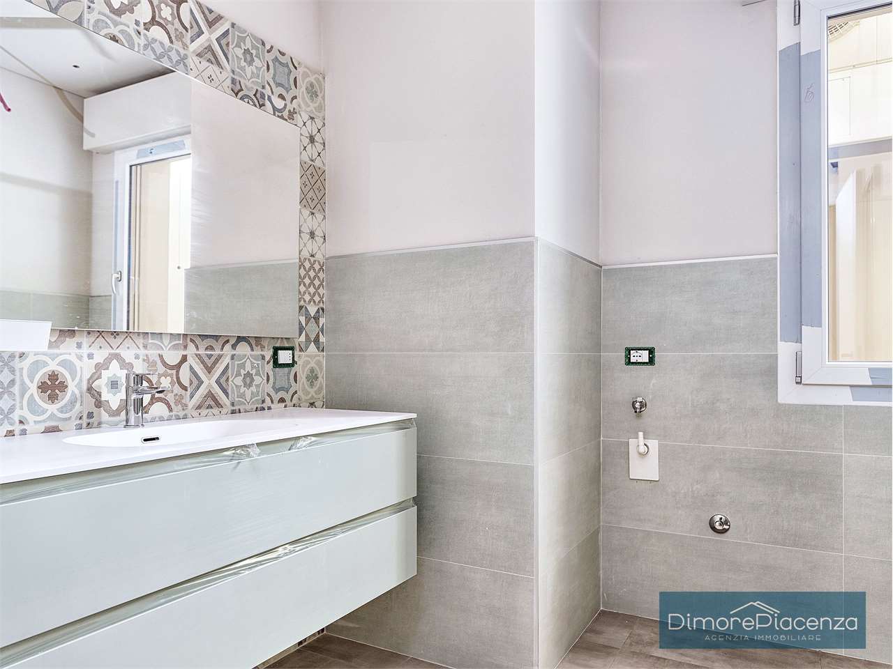 imm_6126-20231122174039-1280