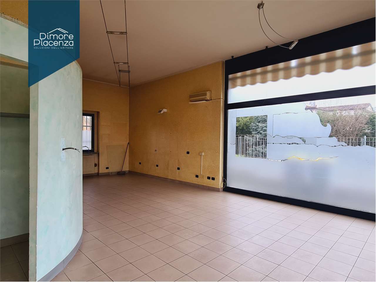 imm_9467-20250214185713-1280