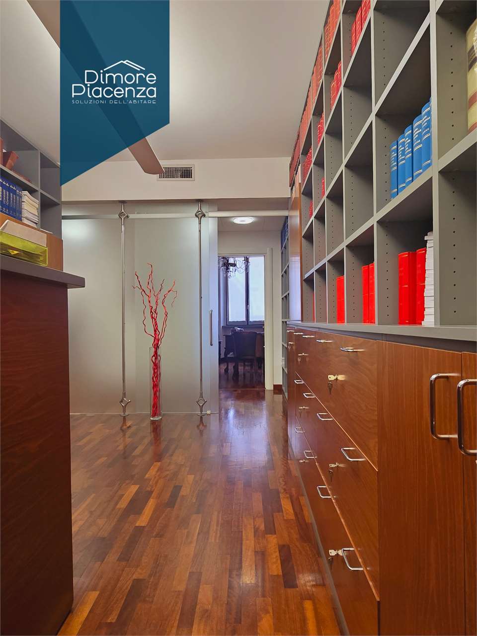 imm_10297-20250527162237-1280