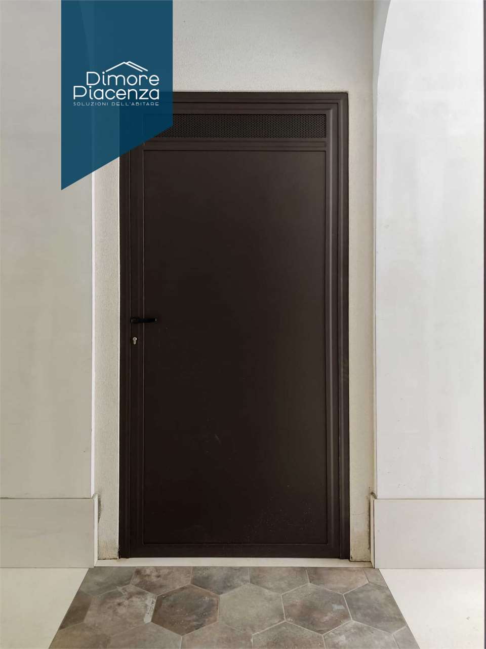 imm_11860-20251010124114-1280