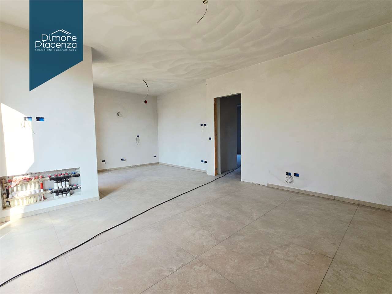 imm_12006-20251110212450-1280-