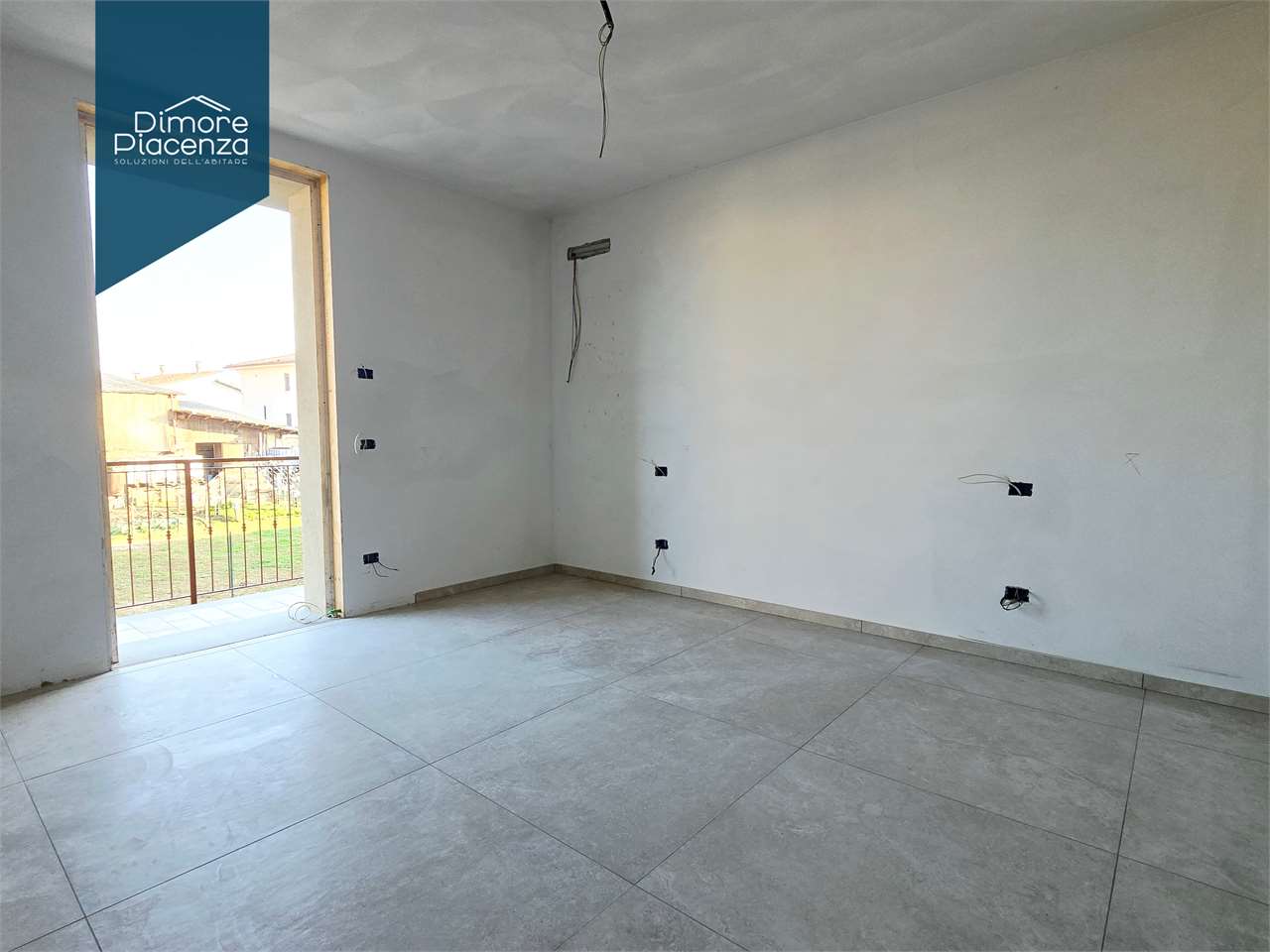 imm_12009-20251110212443-1280-