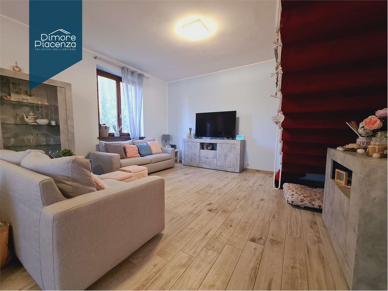 imm_12071-20251125172842-1280-