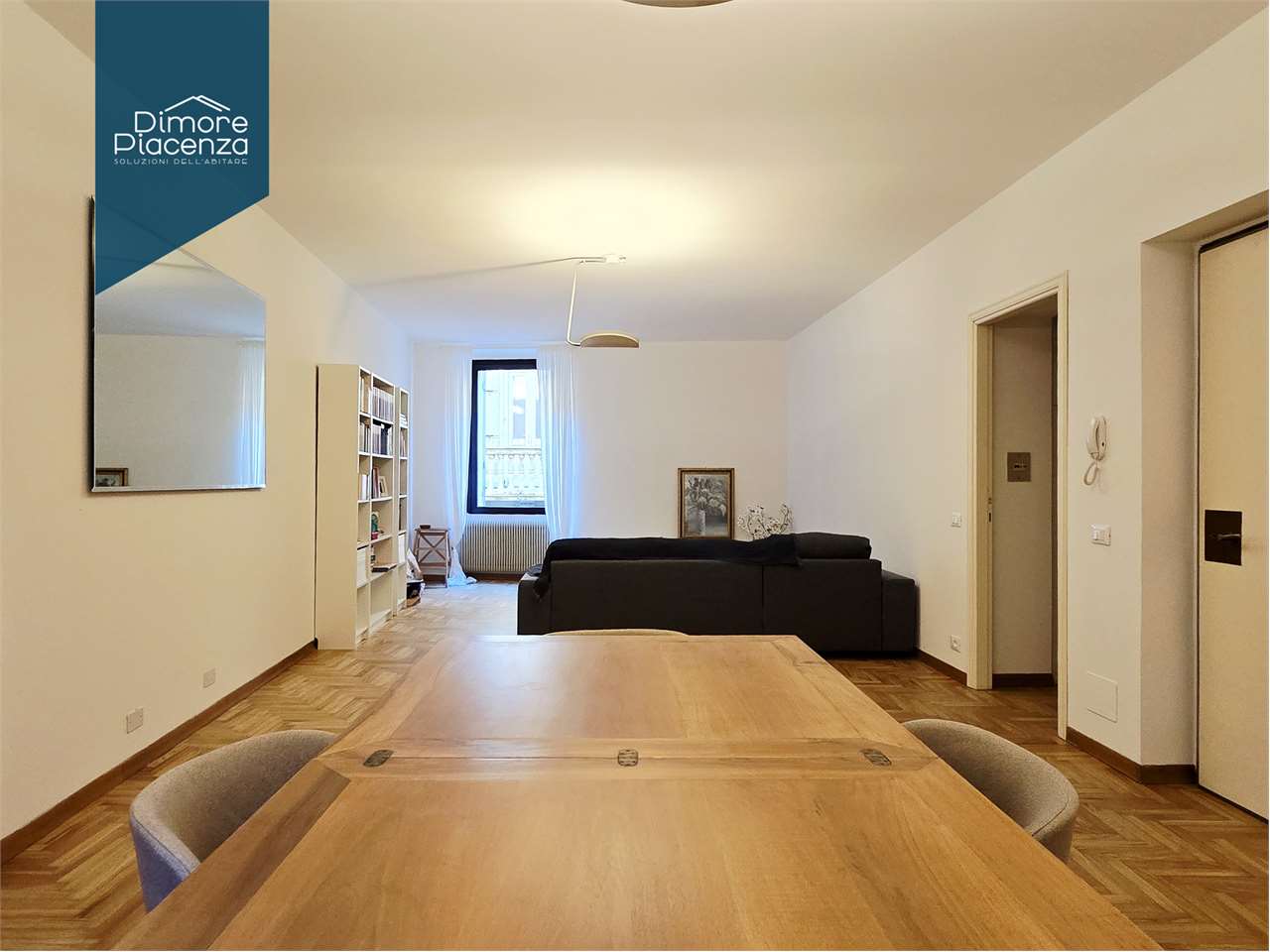 imm_12129-20251128172559-1280-