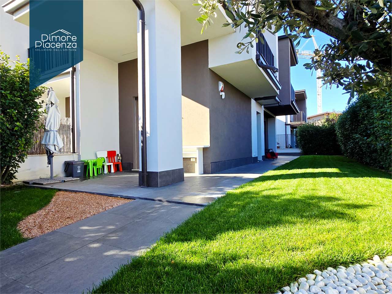 imm_12255-20260109140703-1280-