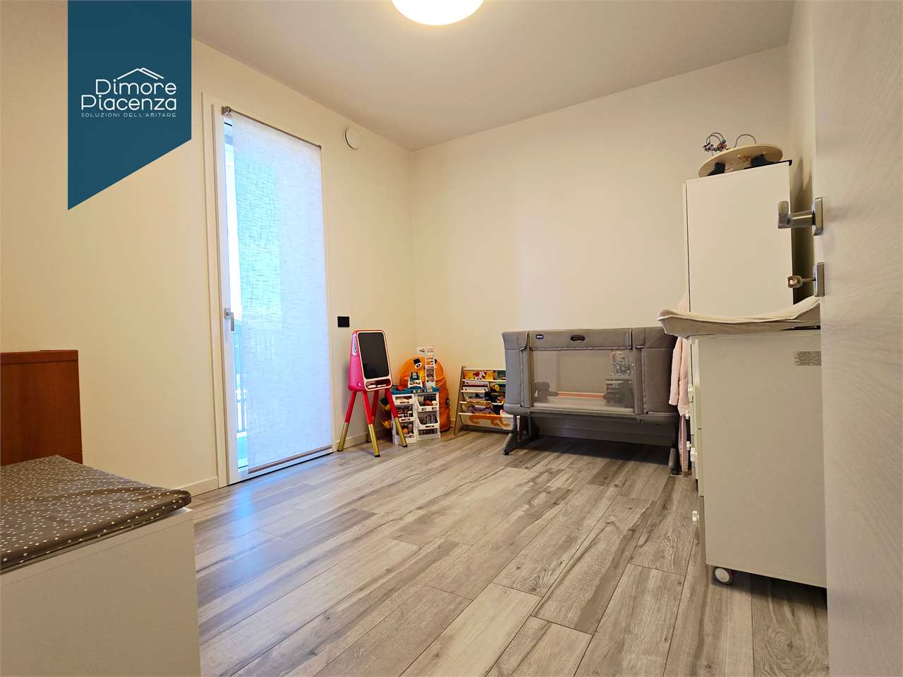 imm_12275-20260109140704-1280-