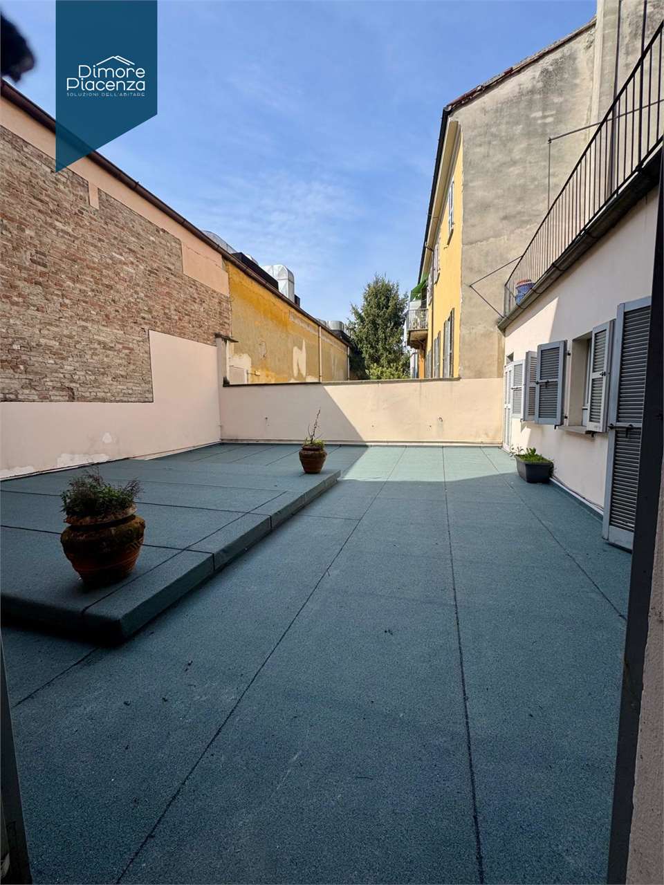 imm_12773-20260407155809-1280