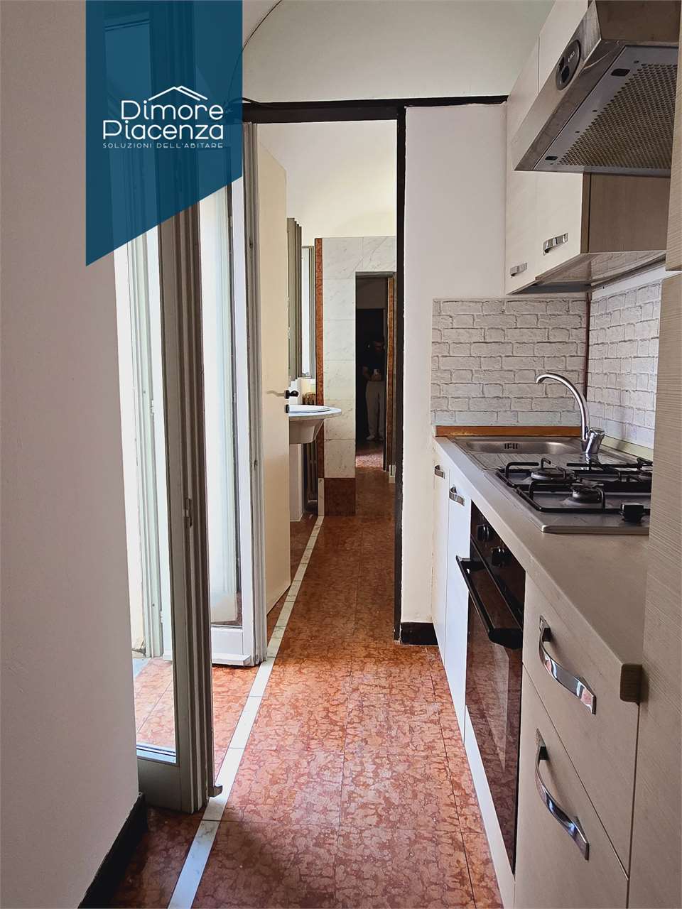 imm_12778-20260407155809-1280